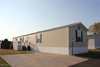 11638 3rd St, Sandyville, OH 44653