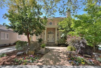 745 Chapman St, San Jose, CA 95126