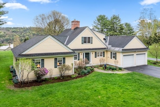 32 Old Farm Rd, Norwich, VT 05055