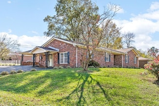 329 Donna Dr, Hopkinsville, KY 42240