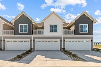 2898 Eastridge Terrace Unit B, Coralville, IA 52241