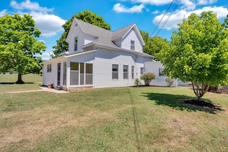 192 Wilhite St, Doyle, TN 38559