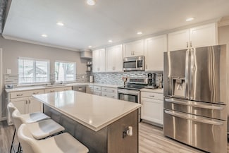 6217 Scenic Dr, Rowlett, TX 75088