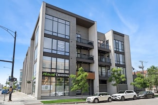 2405 W Iowa St Unit 206, Chicago, IL 60622