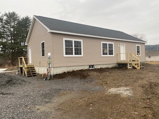 23 Bracket Cir, Charlestown, NH 03603