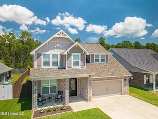 205 Madison Place Dr, Ocean Springs, MS 39564
