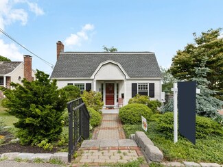 49 Great Hill Dr, North Weymouth, MA 02191
