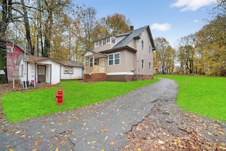 8 Cottage Street Extension, Monticello, NY 12701