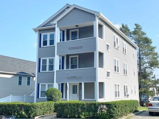 122 Heywood St, Worcester, MA 01604