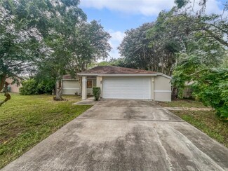 906 Treadway Dr, Deltona, FL 32738