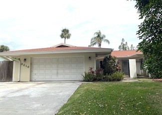 3216 Fairfax Ln, Cocoa, FL 32926