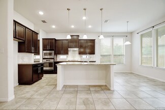 11903 Pitcher Rd, San Antonio, TX 78253