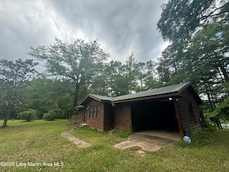 151 Pemberton Rd, Tallassee, AL 36078