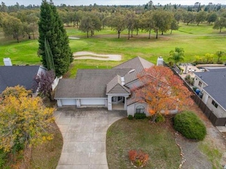 2132 Hope Ln, Redding, CA 96003