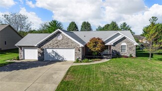 863 Devonshire Ave, Tipp City, OH 45371