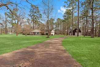 2300 Sciaaca Rd, Spring, TX 77373