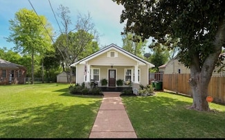 714 E Neches St, Palestine, TX 75801