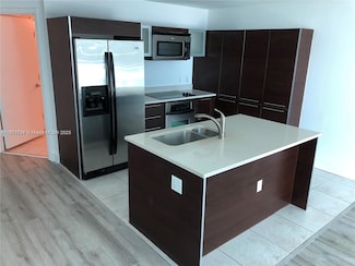 1900 N Bayshore Dr Unit 3907, Miami, FL 33132