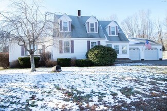 155 East St, Foxboro, MA 02035
