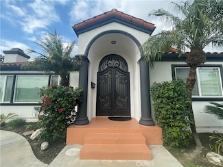 9457 Gotham St, Downey, CA 90241