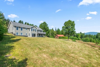 59 Skyland Dr, Dallas Plantation, ME 04970