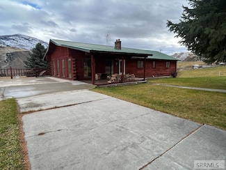 208 Williams Creek Rd, Salmon, ID 83467