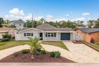 3242 Beacon Square Dr, Holiday, FL 34691