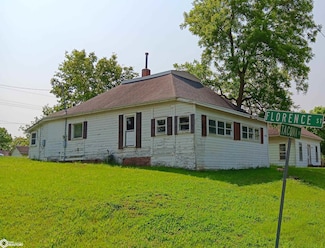 504 S Tacoma Ave, Ottumwa, IA 52501