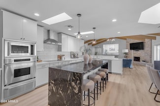 9501 N 52nd St, Paradise Valley, AZ 85253