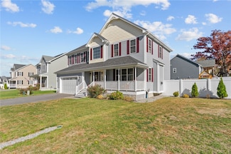 132 Theresa Marie Ave, Woonsocket, RI 02895