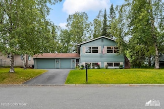 3056 Glacier St, Anchorage, AK 99508