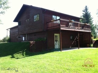 76857 Gallatin Rd, Gallatin Gateway, MT 59730