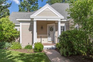 8 Britton Ln, Durham, NH 03824