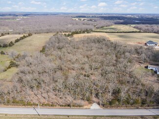4774 N Farm Road 215, Strafford, MO 65757