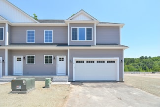 81 Pouts Ln, Uxbridge, MA 01569