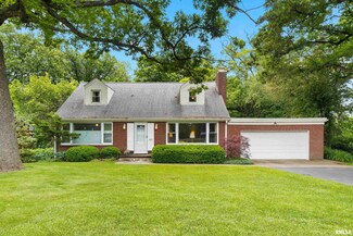 806 Fondulac Dr, East Peoria, IL 61611