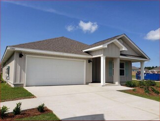 876 Otto Loop, Crestview, FL 32539