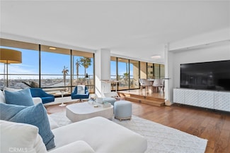 601 Lido Park Dr Unit 3F, Newport Beach, CA 92663