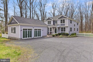 364 Cherry Hill Rd, Princeton, NJ 08540