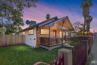 109 Hughes Ave, Bakersfield, CA 93308