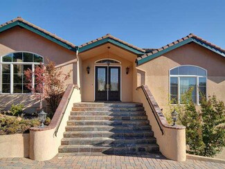 11635 Dawson Dr, Los Altos Hills, CA 94024
