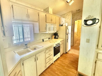 7201 E 32nd St Unit 894, Yuma, AZ 85365