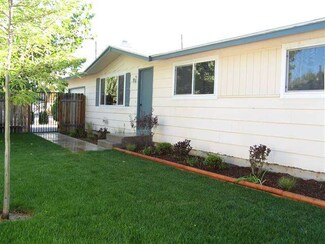 801 W Pine Ave, Meridian, ID 83642