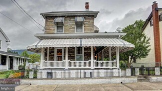 419 Julian St, Williamstown, PA 17098