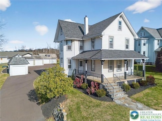 49 E Cherry Rd, Quakertown, PA 18951