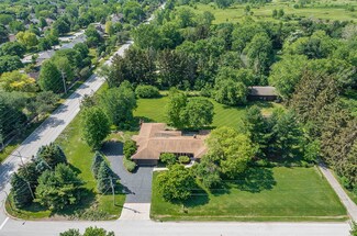 27W021 80th St, Naperville, IL 60565