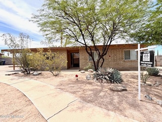 9756 E 32nd St, Tucson, AZ 85748