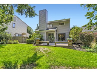 32080 SW Boones Bend Rd, Wilsonville, OR 97070