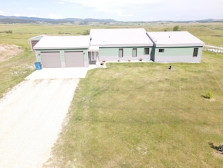 42 Compromise Cir, Lewistown, MT 59457
