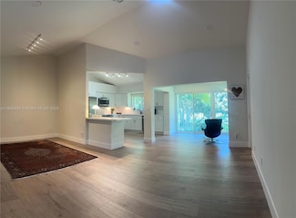 9257 NW 9th Place Unit 23B, Plantation, FL 33324